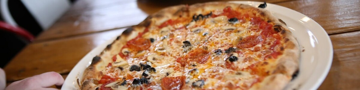 Детей с ОВЗ в Химках научили готовить настоящую итальянскую пиццу