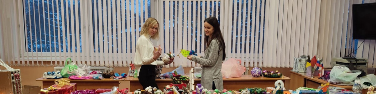 Химкинские школьники организовали благотворительную ярмарку